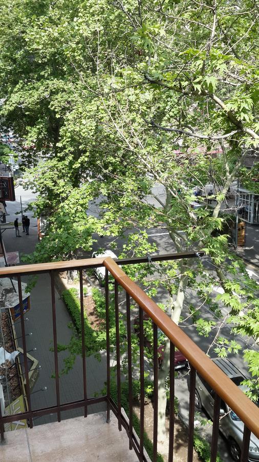 Yerevan Center Studio Apartment Екстер'єр фото